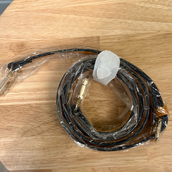 Mathew + Julian Mustard Color Purse New (no tags) - Picture 7 of 7